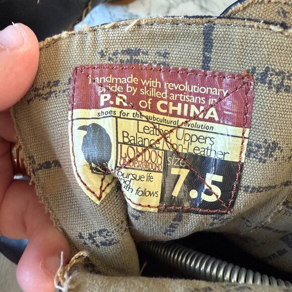 London Underground Women UK 7.5 US 9 Heeled Boots Black Leather Grunge Goth Shoe - Picture 7 of 7